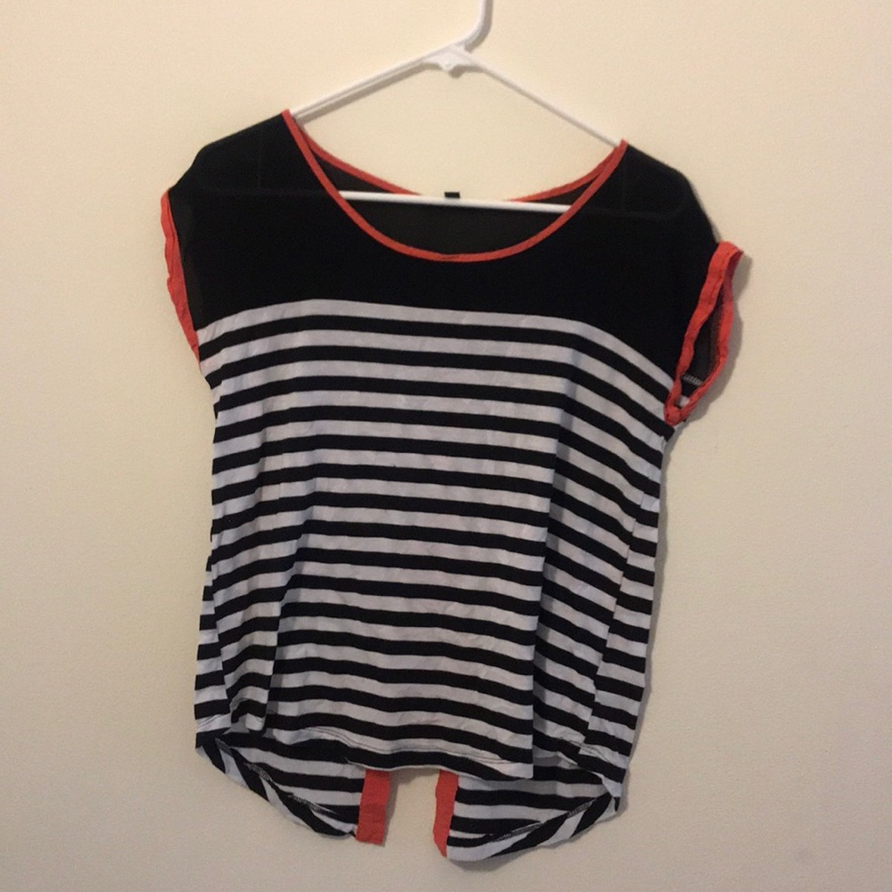 ☀️Papaya Open back shirt!☀️